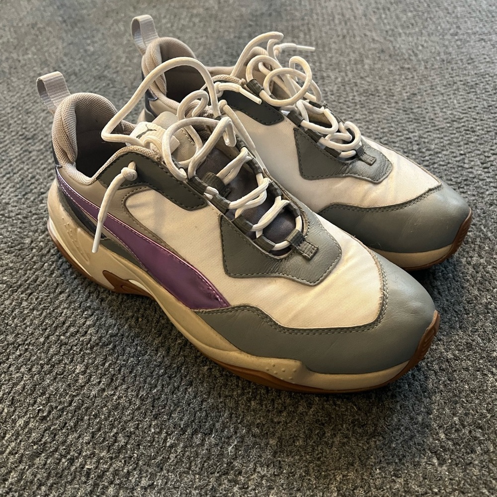 Puma Men's Chunky Sneakers in White, Gray & Purple